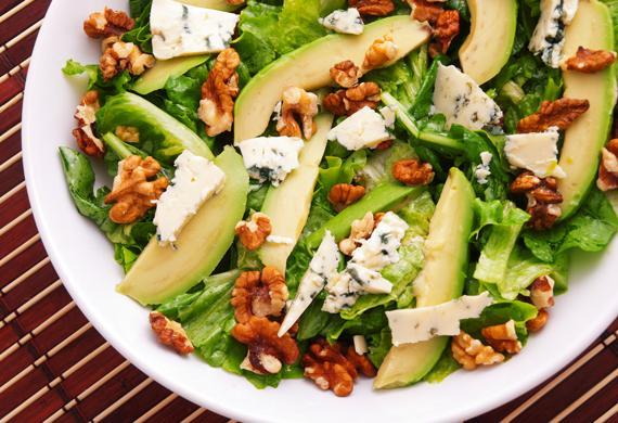 Avocado & Walnut Salad